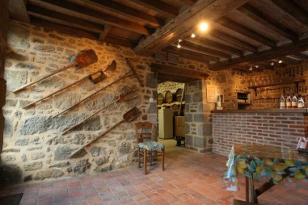 Ferme Cidricole Hugues Desfrieches Bed & Breakfast Sainte-Marguerite-de-Carrouges Dış mekan fotoğraf