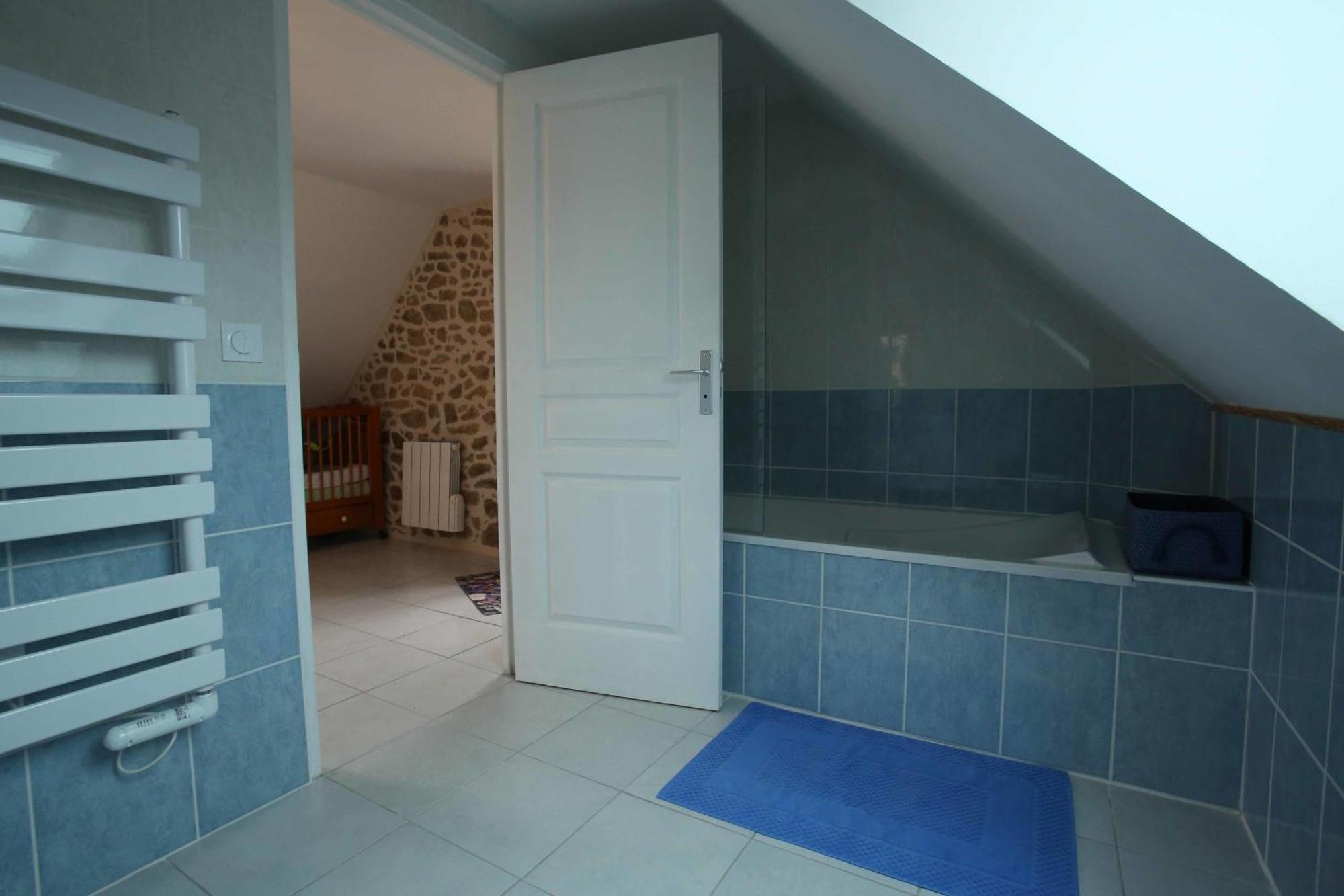 Ferme Cidricole Hugues Desfrieches Bed & Breakfast Sainte-Marguerite-de-Carrouges Dış mekan fotoğraf